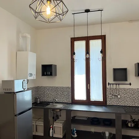 Appartement 100 Mt To Station Venezia,free Parking,shuttle Airport Gorizia *