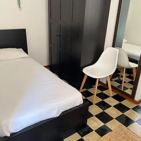 100 Mt To Station Venezia,free Parking,shuttle Airport Gorizia Apartment