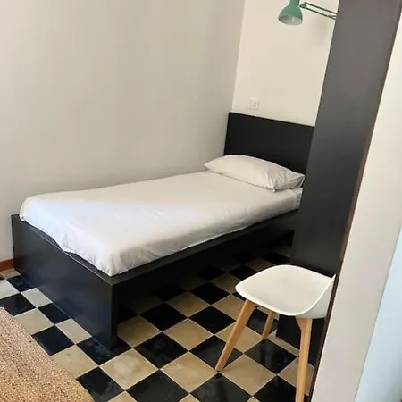 100 Mt To Station Venezia,free Parking,shuttle Airport Gorizia Apartment *
