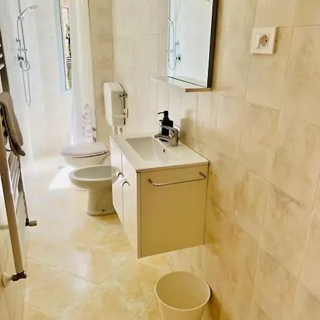 Apartment 100 Mt To Station Venezia,free Parking,shuttle Airport Gorizia